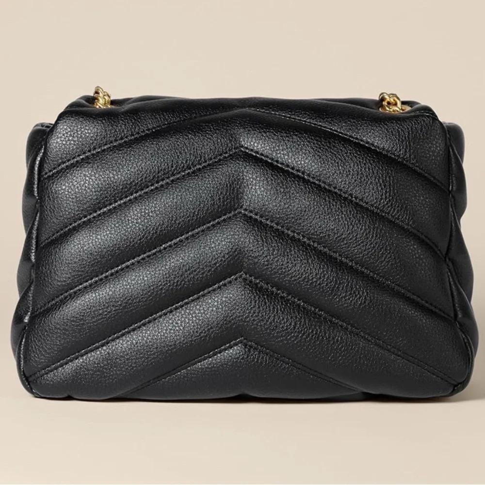 Luxury Inspired Elegant Black Quilted Leather Bag with Gold Chain